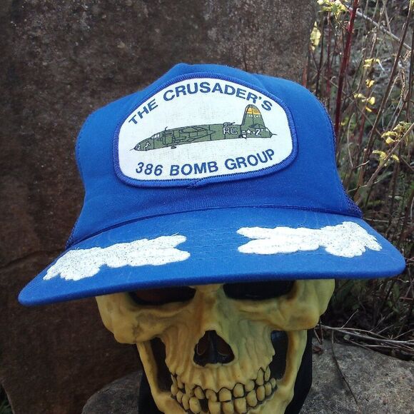 Deadstock Vintage Crusaders 386 Bomb Group Patch Snap Trucker Hat - Picture 1 of 7